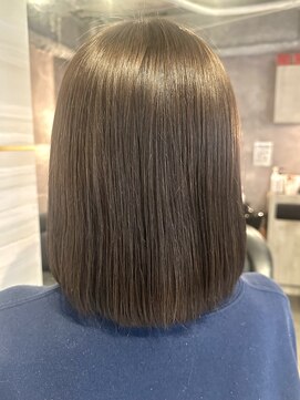 エルバイラビス 大宮(elu by lovis) 《Hina》ワンカラー/オリーブカラー