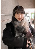 冬のマフラーショートボブ