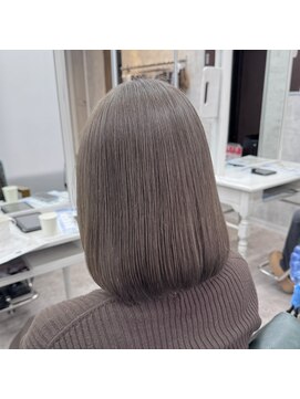 リミットバイアフィナー 大宮店(limit by Afinar) ミルクティーカラー