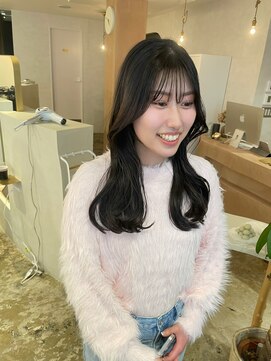 ユッカ 梅田(YUCCA) 【 YUCCA 】大人可愛い20代30代40代ロング/ウェーブ巻き