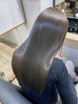 マリポーサ バイ クラウン 森ノ宮店(mariposa by crown)の写真/【森ノ宮/講師在籍】プロが髪質を細かく分析◇あなたにぴったりのケアで、理想の艶髪をご提案します!