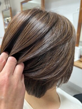 フリーズ 伊丹店(Freez) 白髪ぼかし30代40代50代60代伊丹大人ショート大人ボブ