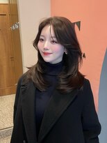 ボタン シブヤ(VOTAN SHIBUYA)&nbsp;ハッシュカット/韓国レイヤー/ミディアムレイヤー/渋谷/顔まわり