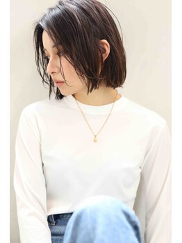 カルマ ヘアー(calma hair)の写真/calma hairのヘッドスパで、頭皮環境を整えながら心まで癒される上質なひとときを。
