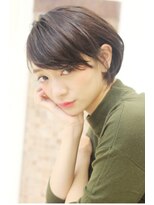 ラグエル(RAGUEL)&nbsp;【30代40代50代】　ナチュラルひし形耳かけショートボブ