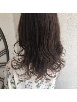 サンクチュアリー ウィズ コネクト(Sanctuary with connect) ☆sanctuary大人可愛い春の軽やかミディアムスタイル☆30代40代