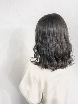 パルマヘアー(Palma hair) HUEカラー×暗髪