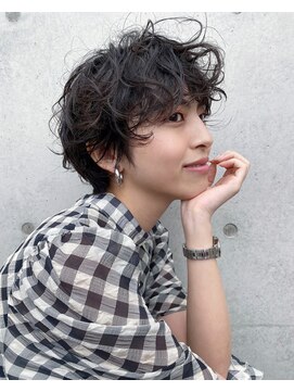 アーティアーティ那珂川店 お顔まわり似合わせカット