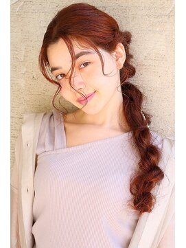 スペシウムバイアンバースデー(spacium by UNBIRTHDAY) 編みおろし/アレンジ/ロング【HIYORI】