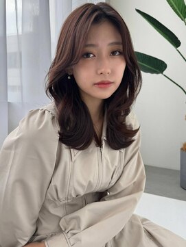 ソヨン 奈良店(SOYON) 長めバングで小顔効果も◎×くびれヘア