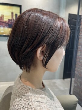 ベイショア(Bay Shore NY) ニュアンスカラーフレンチカジュアルショートボブ