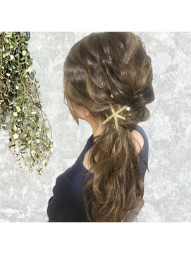 ランプ(Lamp.) サイドポニー