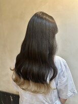 オースト ヘアー ステラ 新宿店(Aust hair Stella)&nbsp;ホワイトカラー×裾カラー