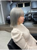 ハイトーンくびれレイヤー小顔カット☆ボブルフ