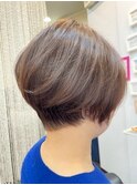 ショートボブ