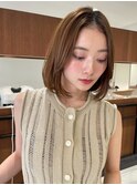 ハイライト白髪ぼかしダブルカラーインナーカラーショートボブ
