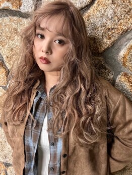 ガルボヘアー 桟橋店(garbo hair)の写真/【高知で髪質改善といえばガルボヘアー桟橋店】似合わせカラーをご提案！トレンドの最旬デザインカラーを☆