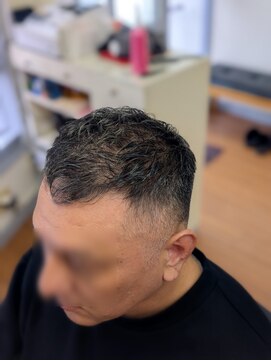 しみず和衛の店 スキンフェード風カット