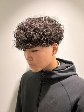 フライ 東通り店(Frei) プードルパーマ