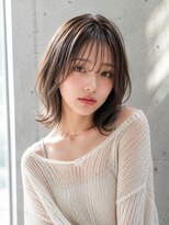ブリス(VLISS)&nbsp;ボブ レイヤーカット 顔周りレイヤー 透明感 20代30代40代