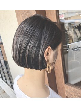 ルーム(.room.) ミニボブスタイル
