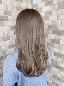 ルチカ(Luccica) 【Luccica】ブリーチなしのミルクティーベージュ　ローレイヤー