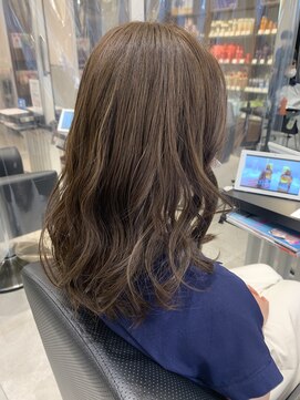 ゼル アヴェダ 大宮店(ZELE AVEDA) ☆ハイライトでおしゃれ感,・透明感UPアッシュ系カラー☆