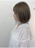 オリーブグレージュ/熊田佳奈子