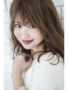 ミエル ヘア 新宿(miel hair) 〈mielhair新宿〉軽やかレイヤーセミディ