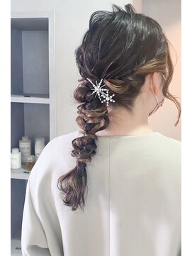 タイドヘア 茨木店(TIDE HAIR) ラフ編みおろしアレンジ