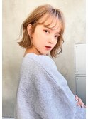 Aimee町田　小顔シースルーバングニュアンスショート×ベージュ