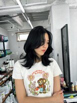 アット(at...)&nbsp;韓国風くびれヘア×ネイビーブルー