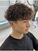 波巻きスパイラルパーマメンズマッシュツーブロックメンズパーマ