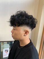 ヴァンカウンシル Kuwana(VAN COUNCIL)&nbsp;スペインカール×スキンフェード