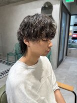 ゼスト リル 新宿(ZEST lill)&nbsp;塩澤太一 ツイスパ ウルフ ウルフパーマ 新宿