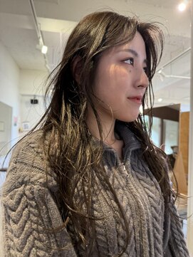 ツナグ(tsunagu) レイヤーとオリーブベージュ