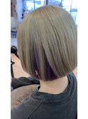 ボブスタイル　ダブルカラーインナーカラー