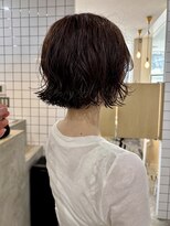 スート(suit.)&nbsp;首元スッキリミニボブパーマ