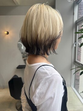 ピカイチテンジン エムスラッシュ(pikAicHi Tenjin×M.SLASH) 似合わせデザインカラー×ボブ