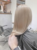 エンネ 新宿(enne) グレージュカラー/ホワイトカラー/レイヤーカット/顔周り/新宿