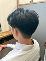ロッカヘアエジェ(ROCCA hair eje.) 刈り上げセンターパートすっきりシルエットのマッシュショート