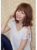 女子力高めのミディアムスタイル