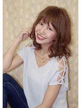 サンズ(Sunz) 女子力高めのミディアムスタイル