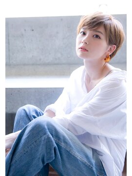 ロジッタ(ROJITHA) 【ROJITHA】ショート×キャメルベージュ