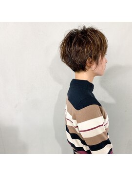 タグ(#tag) #刈り上げ前下がりショート