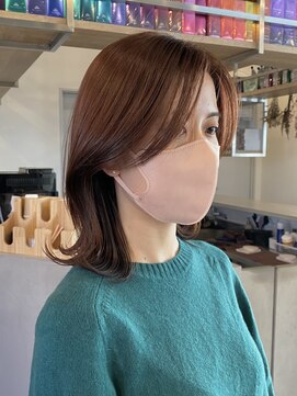 イミ(imi) グレージュカラー/韓国風レイヤー/小顔カット/韓国風パーマ