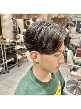 アデプト 金町店(adept) 【adept金町店　石崎Style】センターパート×ニュアンスパーマ