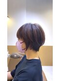 くびれショートヘア