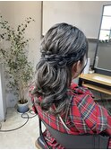 ハーフアップ