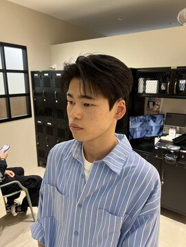 ステージ(STAGE) センターパート ニュアンスパーマ ダウンパーマ